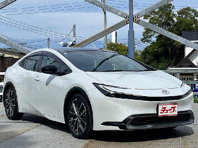 TOYOTA PRIUS 2023