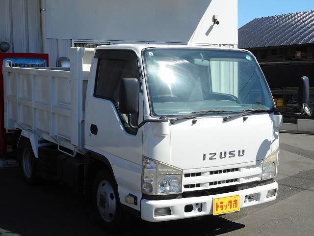 ISUZU ELF 2012