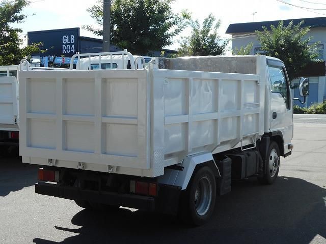 ISUZU ELF 2012