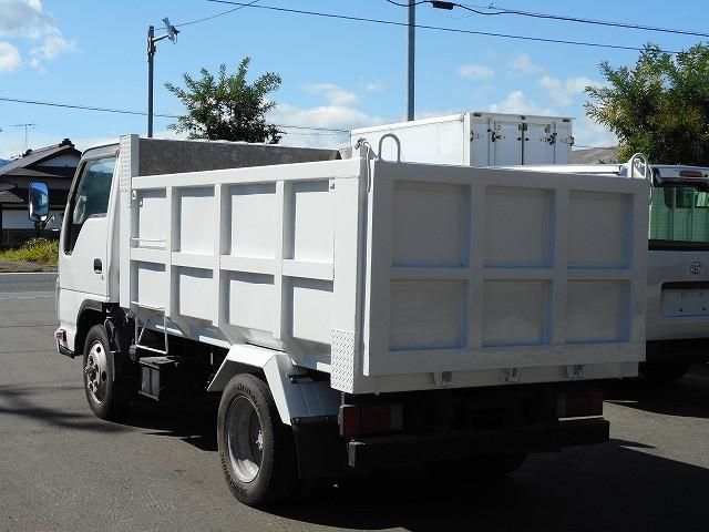 ISUZU ELF 2012