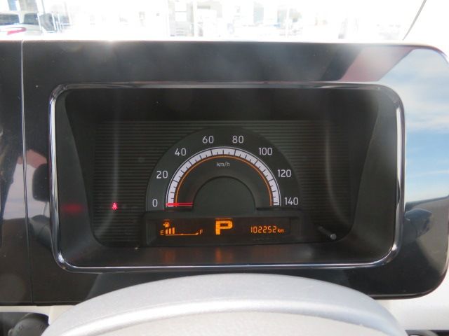 SUZUKI MR WAGON 2011