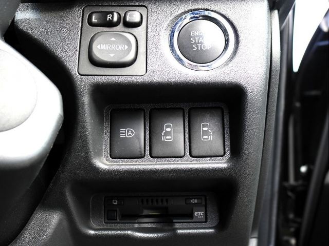 TOYOTA HIACE van 4WD 2022