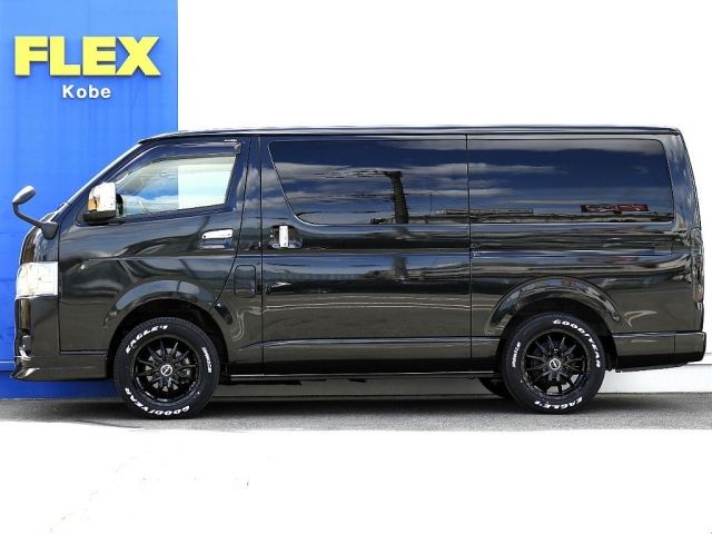 TOYOTA HIACE van 4WD 2022