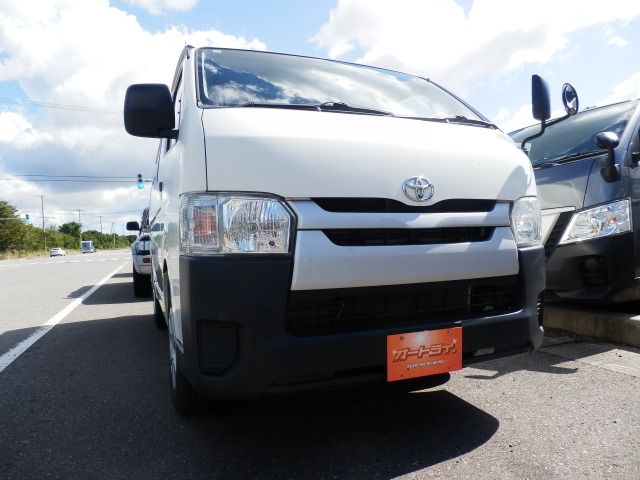 TOYOTA HIACE van 4WD 2014