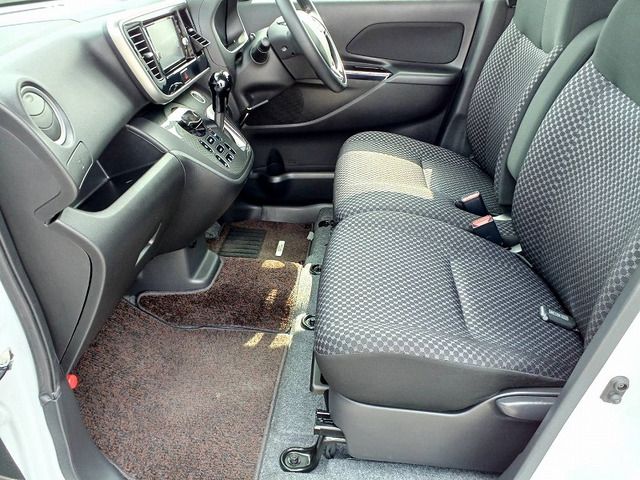 NISSAN DAYZ ROOX 2018