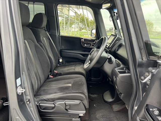 HONDA N BOX CUSTOM 2018