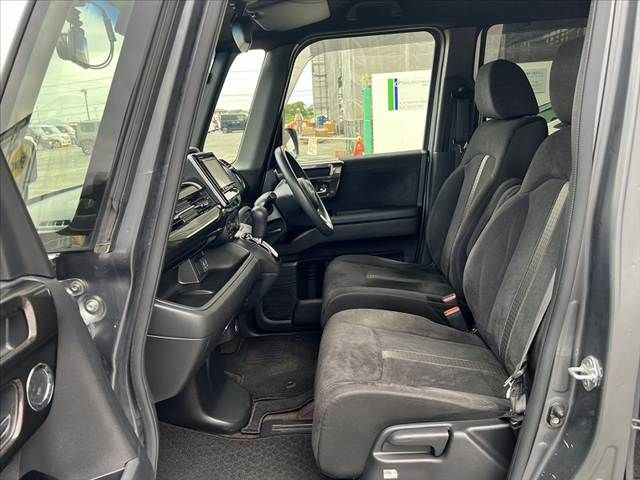 HONDA N BOX CUSTOM 2018