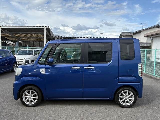 TOYOTA PIXIS MEGA 2017