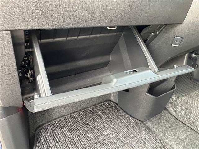 TOYOTA PIXIS MEGA 2017