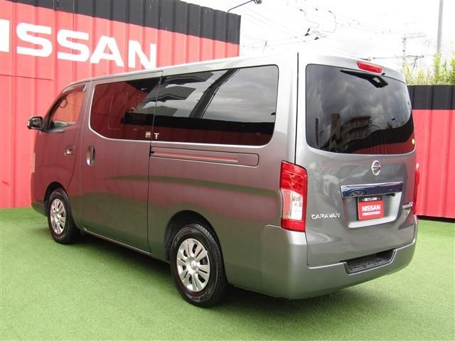 NISSAN NV350 CARAVAN 2020