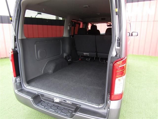 NISSAN NV350 CARAVAN 2020