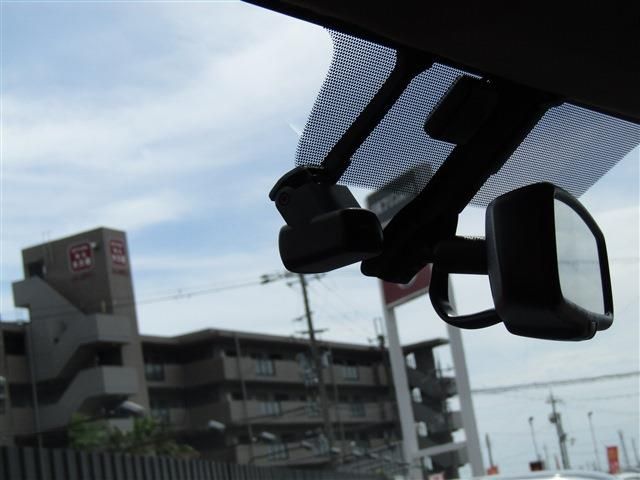 NISSAN NV350 CARAVAN 2020