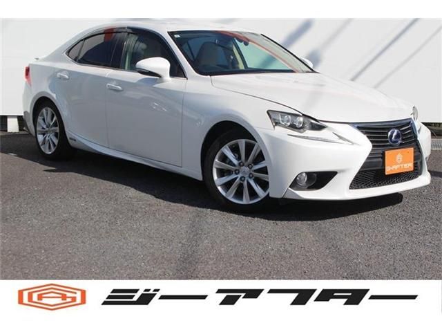 TOYOTA LEXUS IS300h 2013