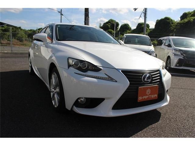 TOYOTA LEXUS IS300h 2013