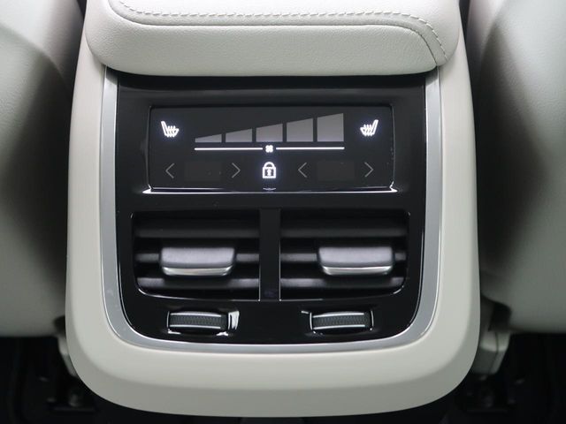 VOLVO VOLVO V60 2024