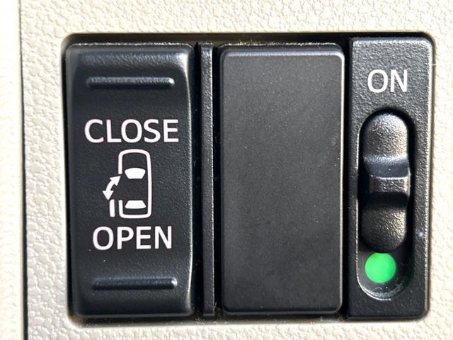 DAIHATSU TANTO 4WD 2018