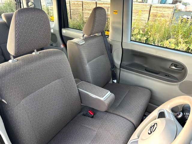 DAIHATSU TANTO 4WD 2018