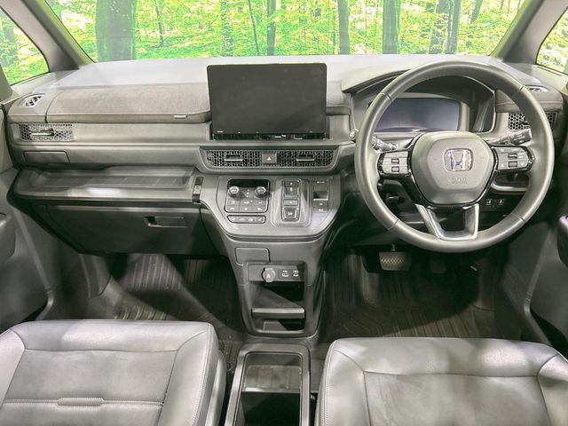 HONDA STEPWAGON e:HEV SPADA 2023