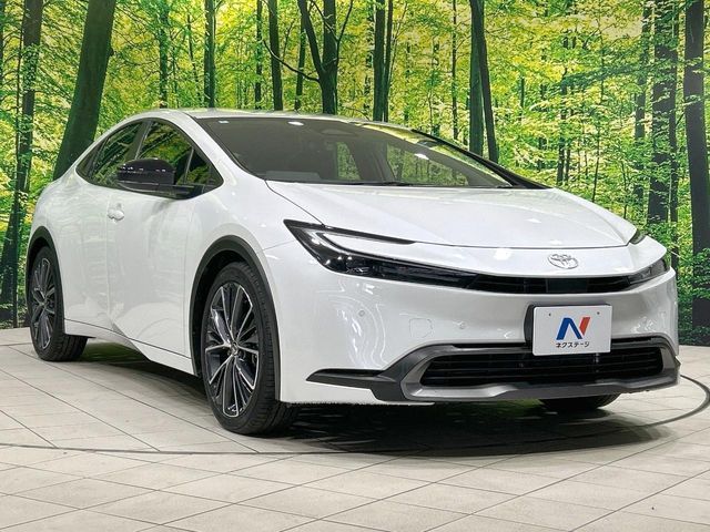 TOYOTA PRIUS 2024