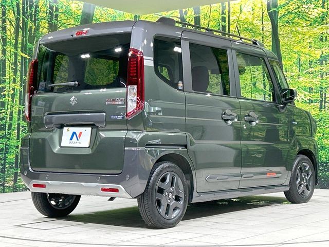 SUZUKI Spacia GEAR 2024