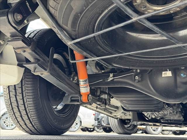 TOYOTA HIACE van 4WD 2018