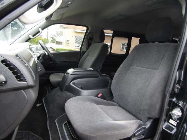 TOYOTA HIACE wagon 2018