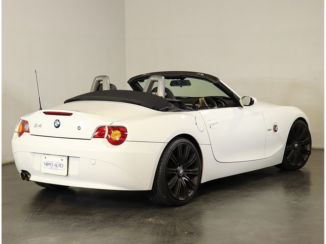 BMW BMW Z4 2004