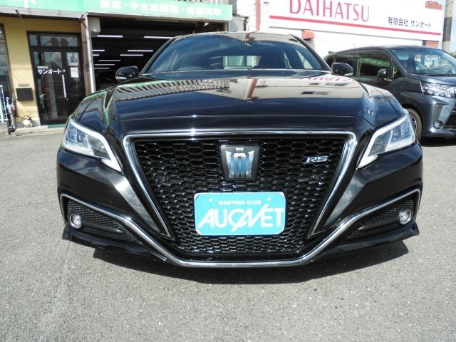 TOYOTA CROWN sedan hybrid 2019