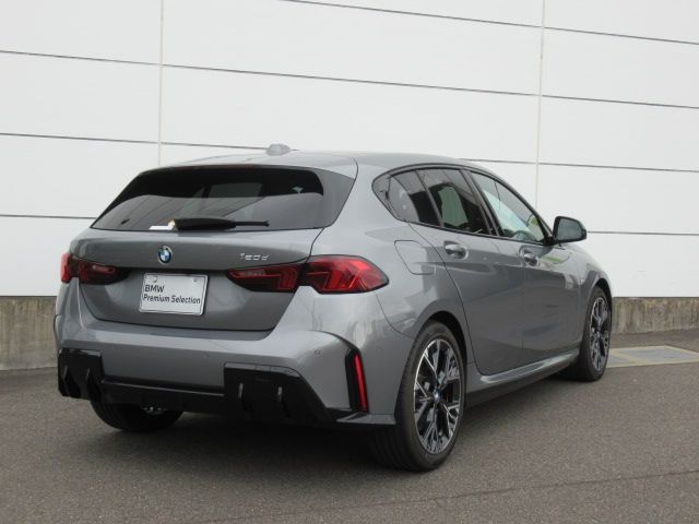 BMW BMW 1series 2025