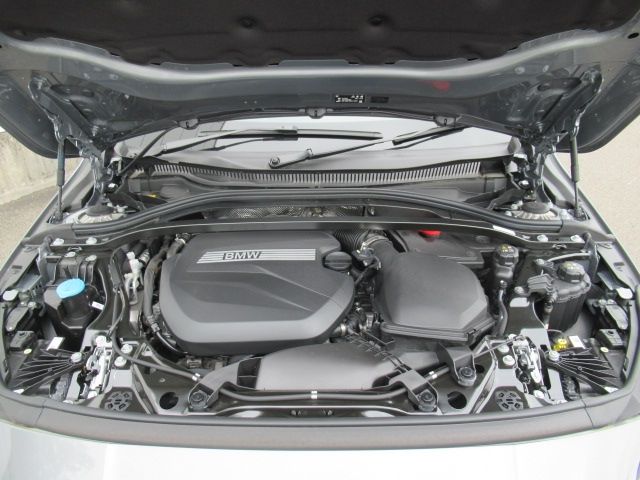 BMW BMW 1series 2025