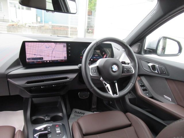BMW BMW 1series 2025
