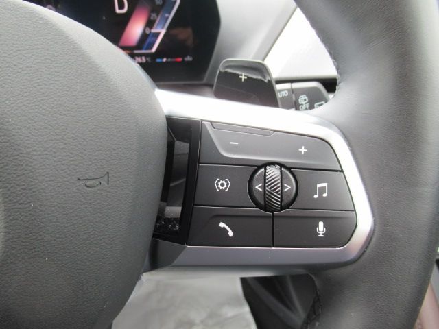 BMW BMW 1series 2025