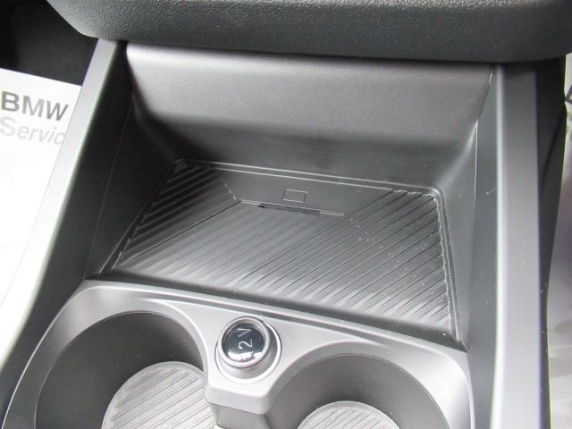 BMW BMW 1series 2025