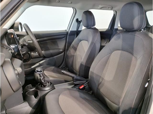 BMW BMW MINI ONE 5DOOR 2017