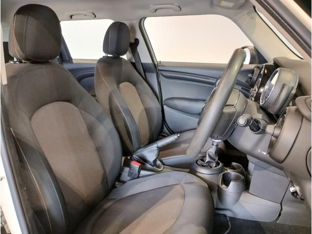 BMW BMW MINI ONE 5DOOR 2017