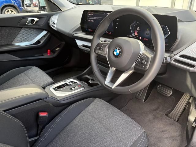 BMW BMW 1series 2025