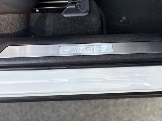 TOYOTA HARRIER 2WD 2021