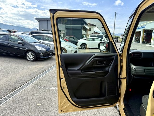 SUZUKI Spacia GEAR 2024