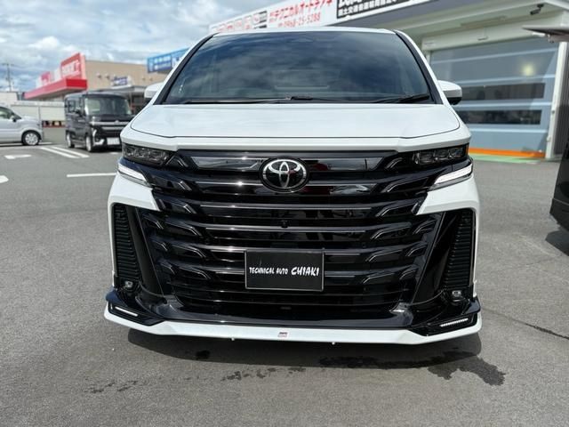 TOYOTA VELLFIRE  HYBRID 2024