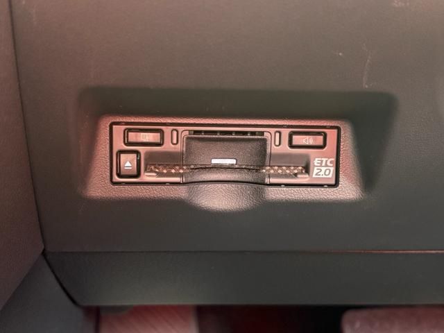 TOYOTA VELLFIRE  HYBRID 2024