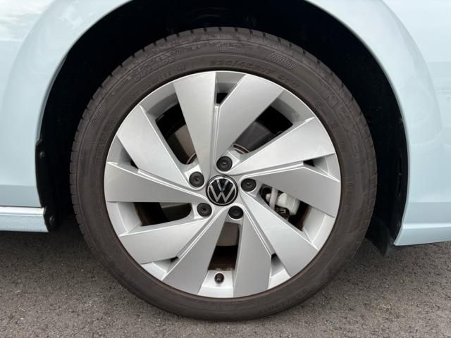 VOLKSWAGEN VOLKSWAGEN GOLF VARIANT 2025