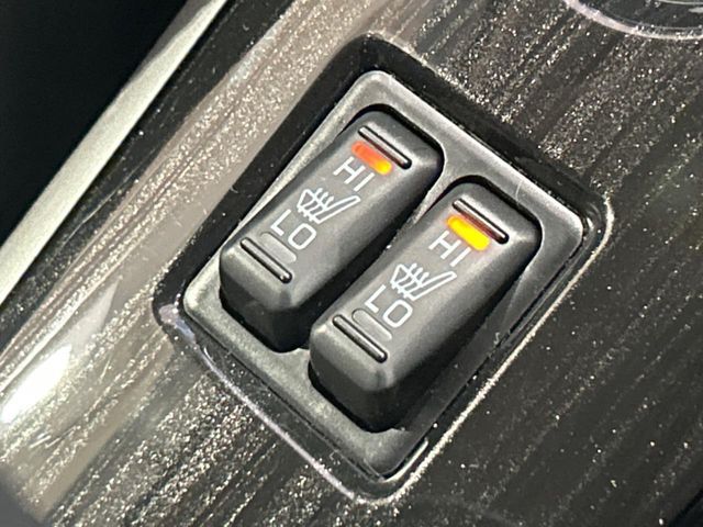 MITSUBISHI OUTLANDER PHEV 2015