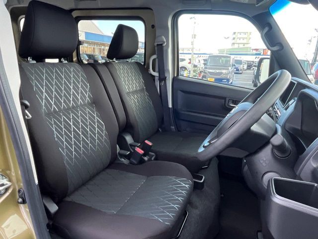 DAIHATSU ATRAI van 2023