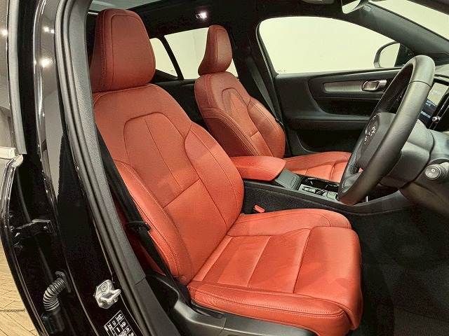 VOLVO VOLVO XC40 2020