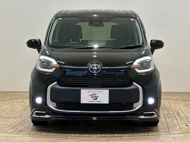 TOYOTA SIENTA 2023