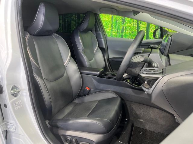 TOYOTA PRIUS 4WD 2023