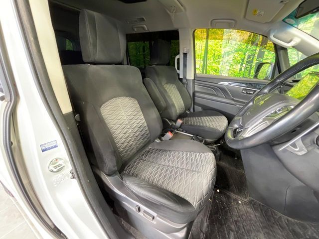 MITSUBISHI DELICA D:5 4WD 2019