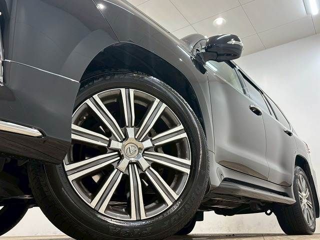 TOYOTA LEXUS LX570 AWD 2017