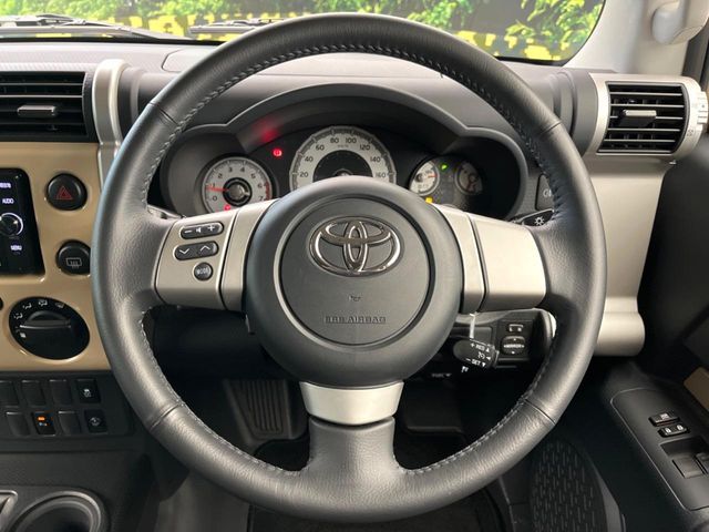 TOYOTA FJ CRUISER 4WD 2016