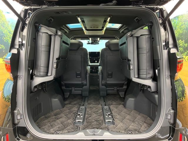 TOYOTA VELLFIRE  HYBRID 2023